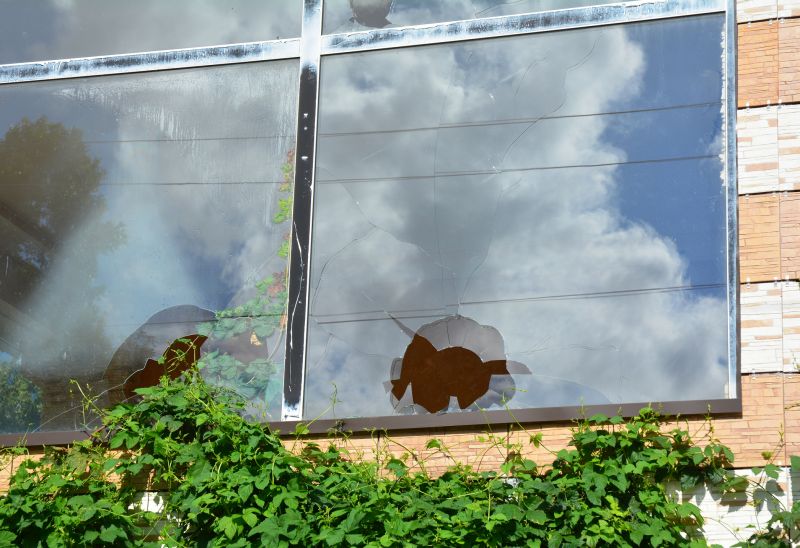 Broken Window Glass Replacement